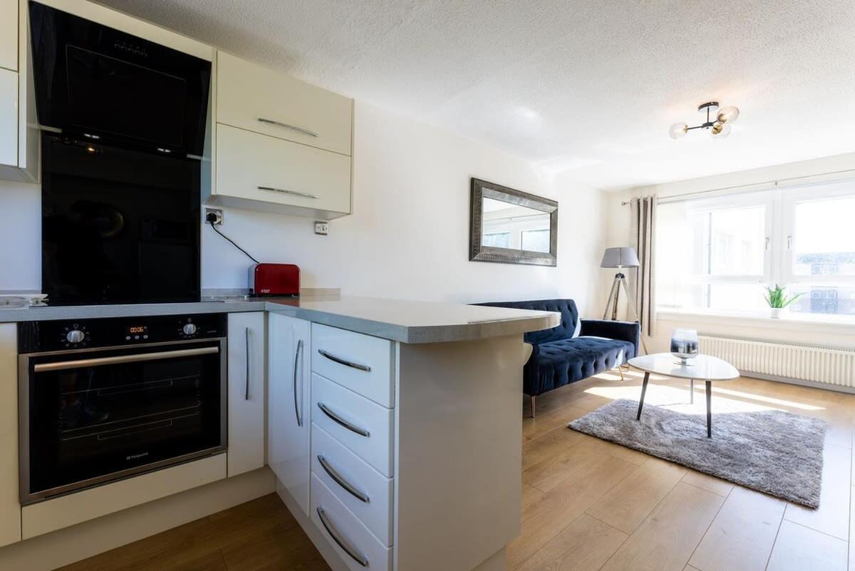 Stunning City Centre 1 Bed With Free Parking Glasgow Exteriér fotografie